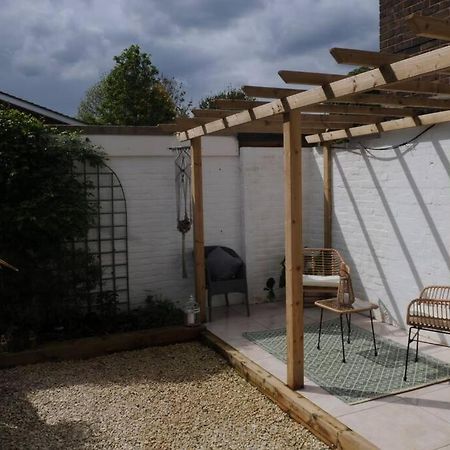 Light Filled Mid- Century 3 Bed Cottage In Dulwich London Exterior photo